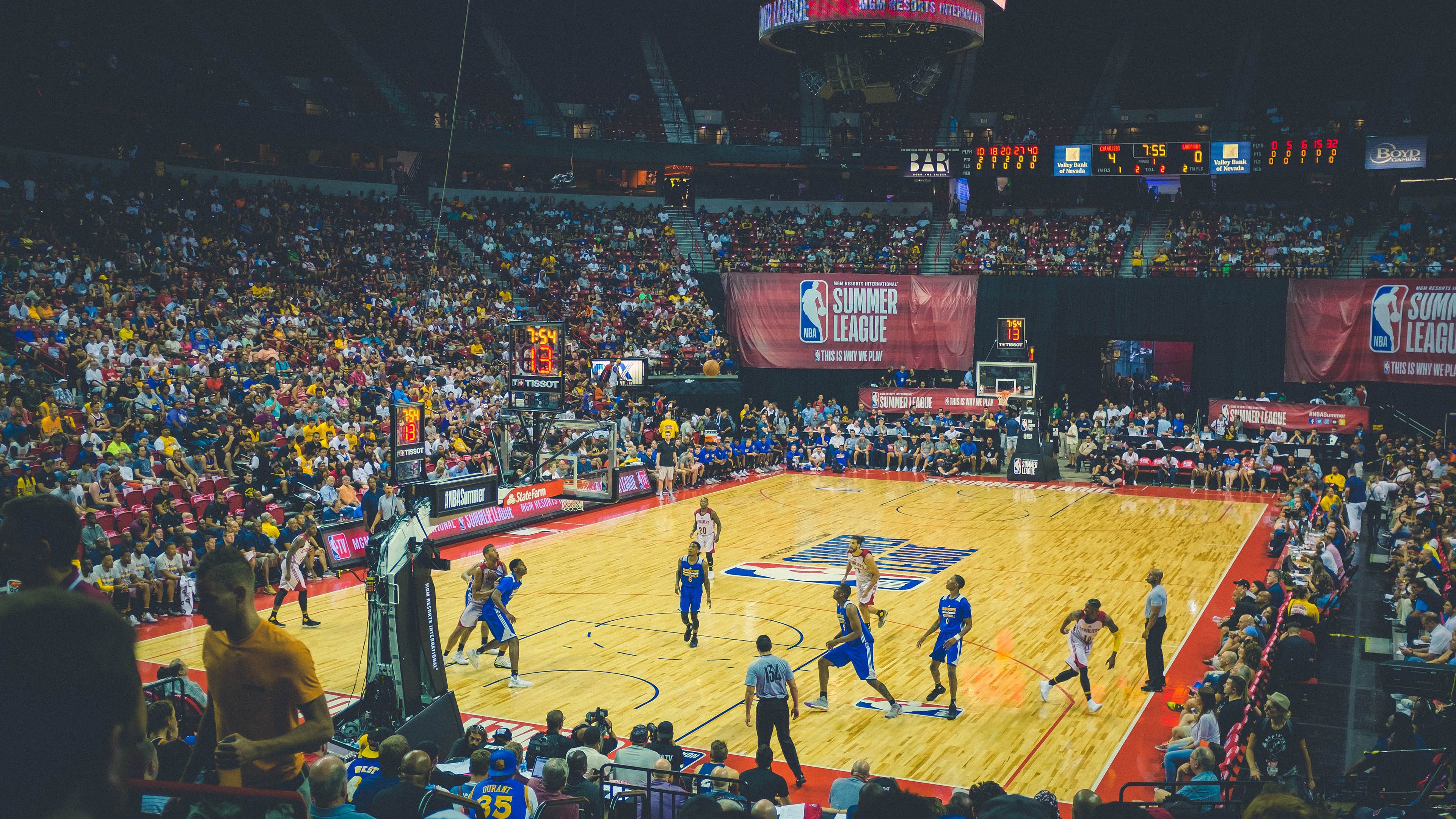 最佳盖帽：联盟中最惊险的封堵瞬间，nba最佳盖帽视频